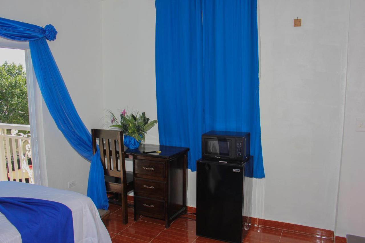 Three Kings Hotel Vertieres Extérieur photo