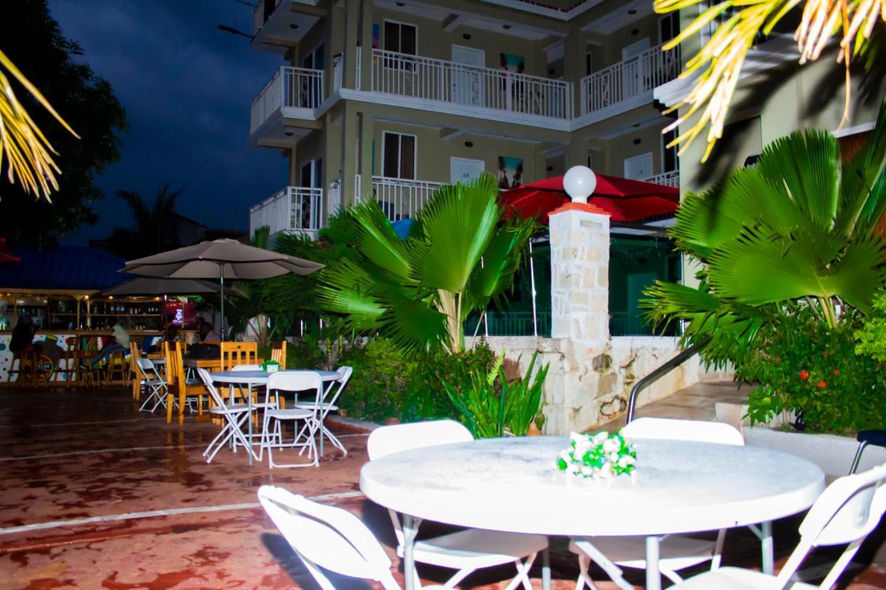 Three Kings Hotel Vertieres Extérieur photo
