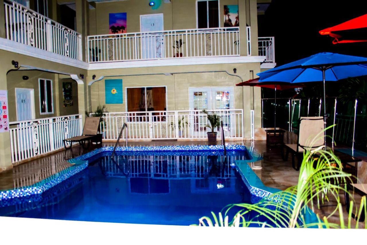 Three Kings Hotel Vertieres Extérieur photo