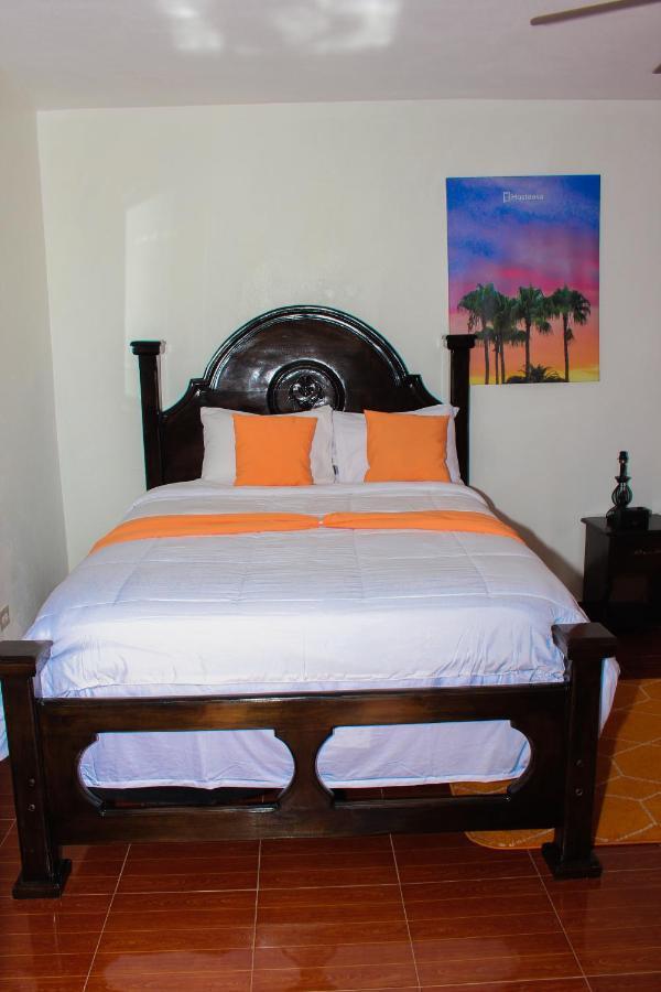 Three Kings Hotel Vertieres Extérieur photo